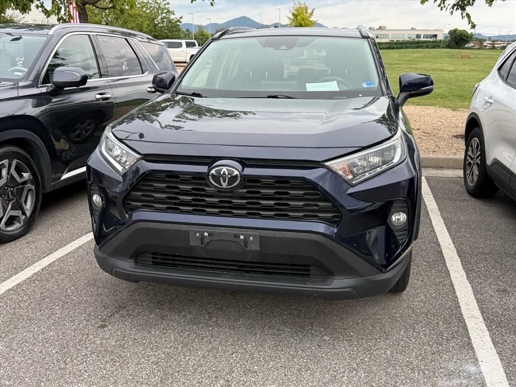 Used 2020 Blue Toyota XLE image 4