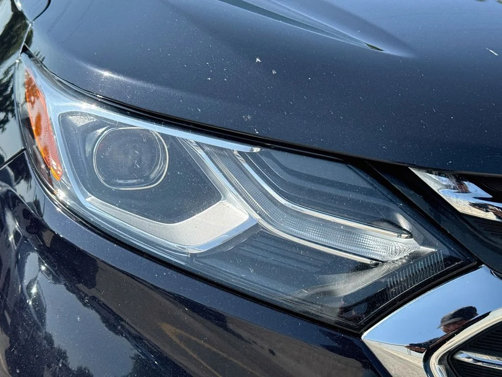 Used 2020 Blue Chevrolet Premier image 39