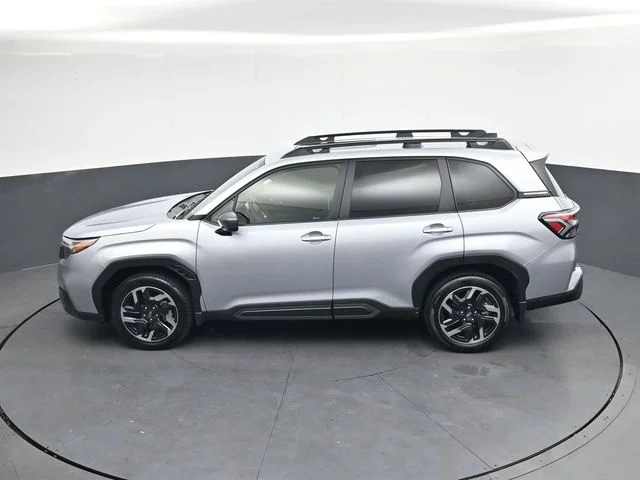 Used 2025 Silver Subaru Limited image 27