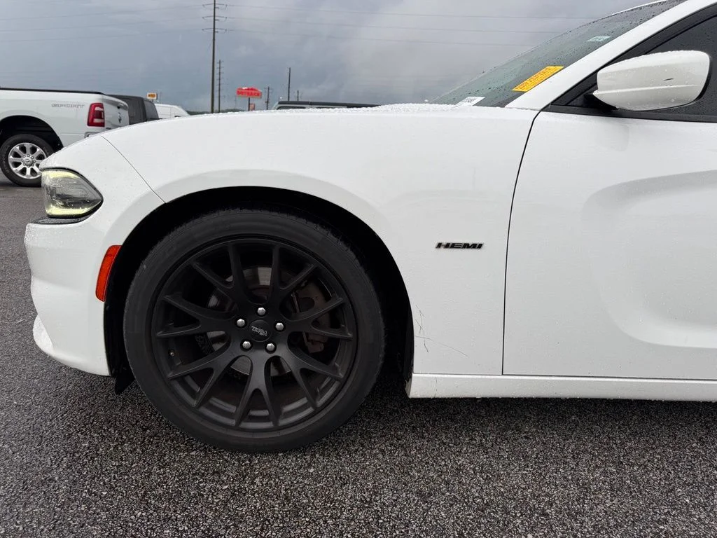 Used 2018 White Dodge R/T image 21