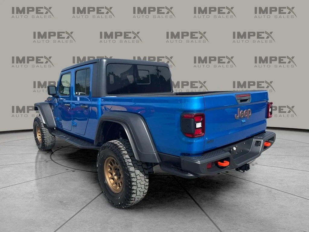 Used 2021 Blue Jeep Mojave image 3