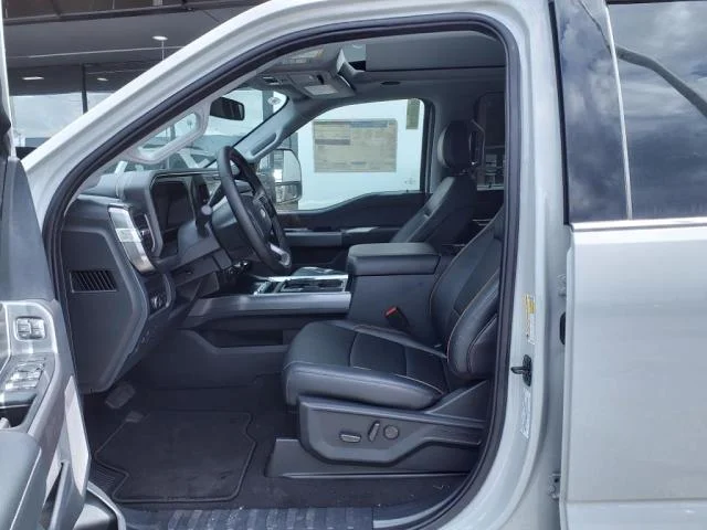 New 2025 Avalanche Ford LARIAT image 22