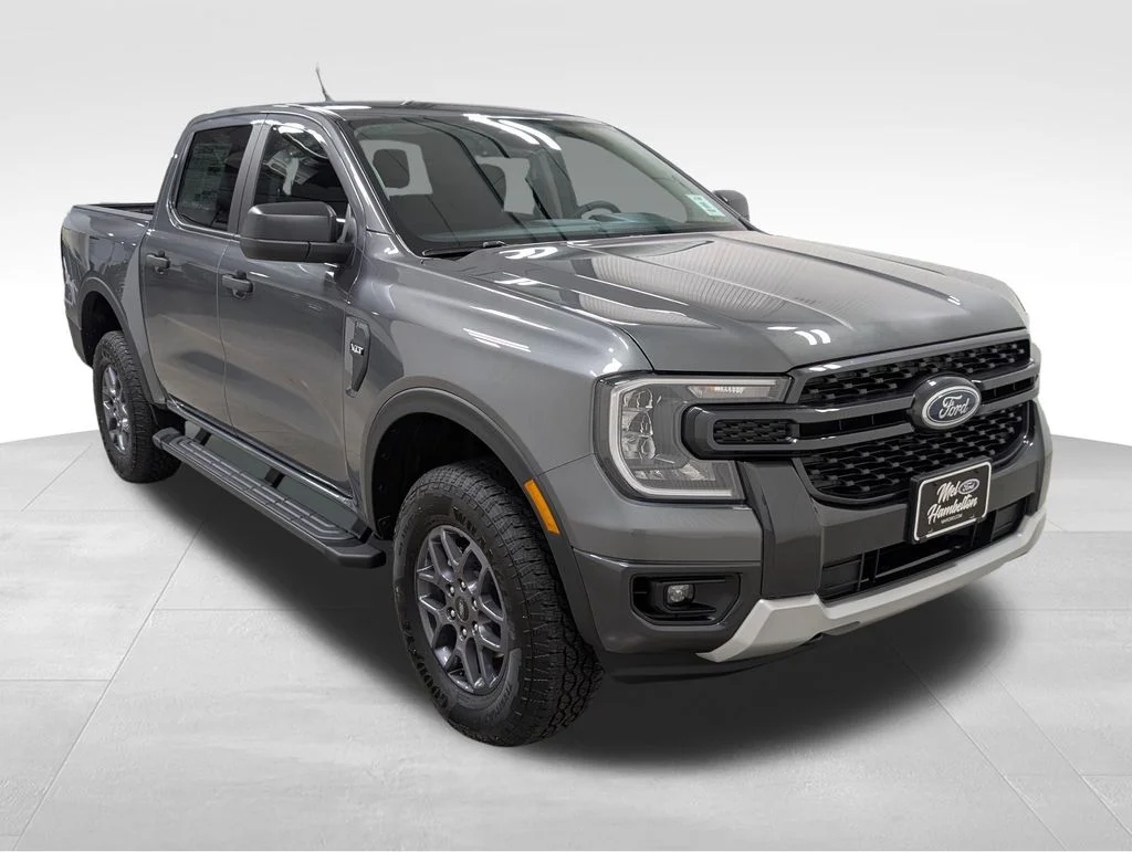 New 2026 Carbonized Gray Metallic Ford XLT image 18