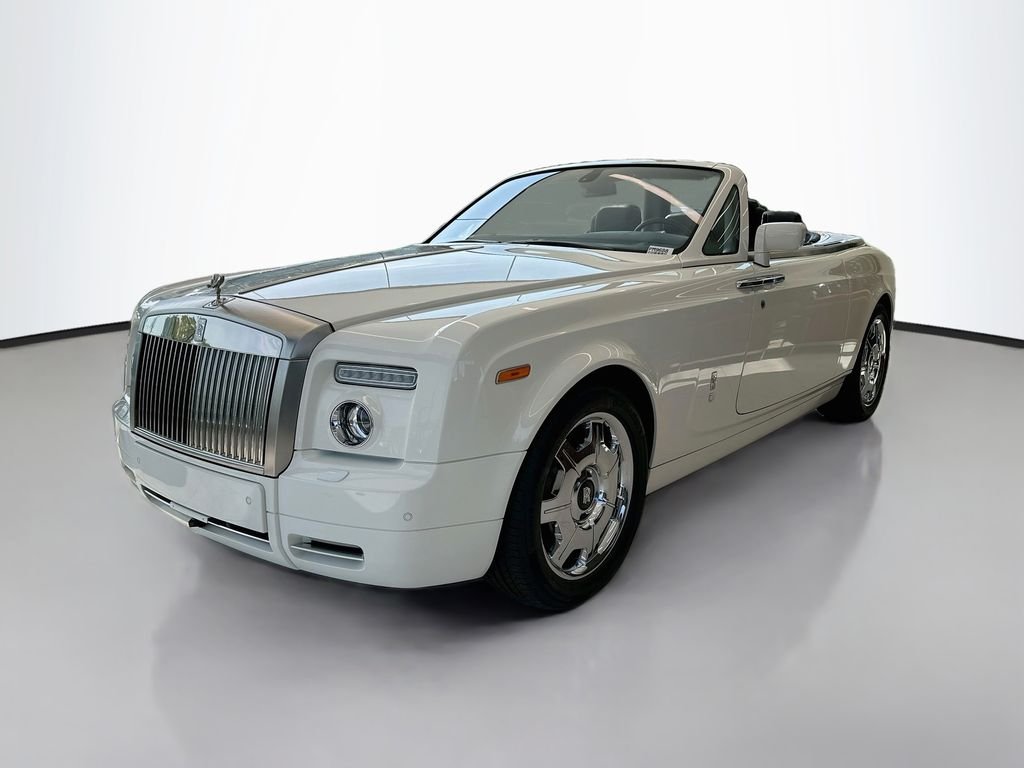 Used 2009 English White Rolls-Royce Base image 1