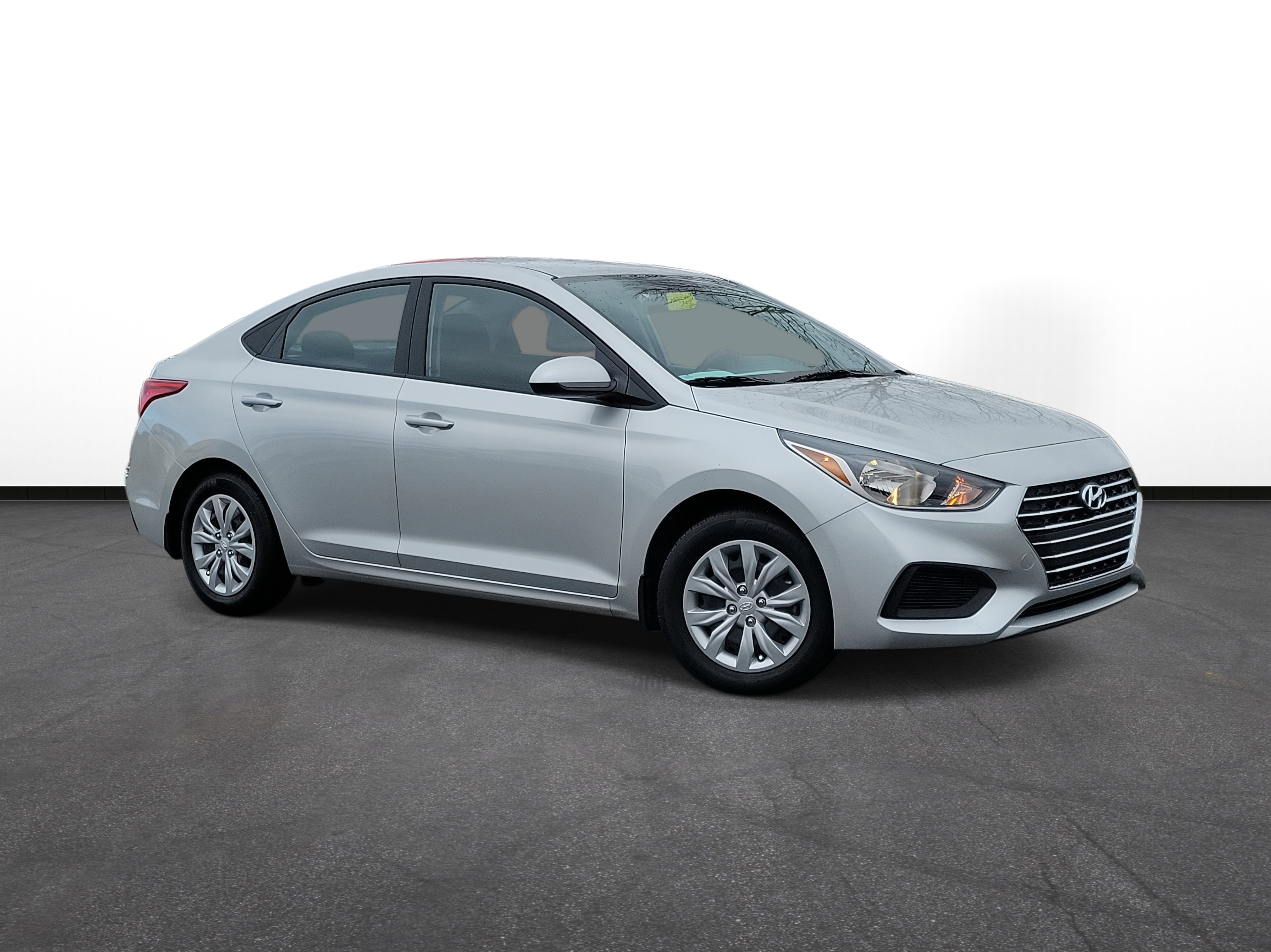 2022 Hyundai Accent SE