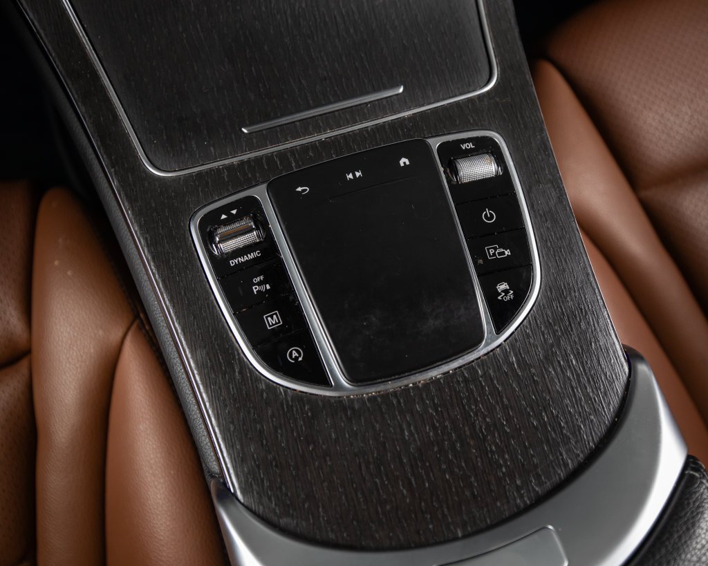 Certified Used 2023  Mercedes-Benz GLC 300 Coupe image 9