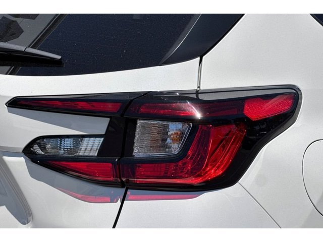 New 2026 CRYSTAL WHITE PEARL Subaru Limited Hybrid image 35