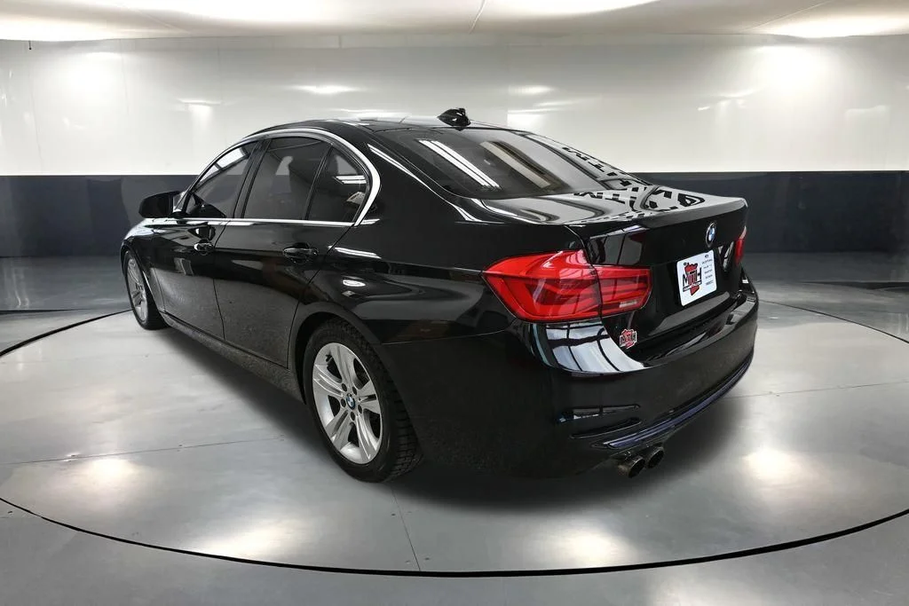 2018 BMW 3 Series 330i - Photo 7