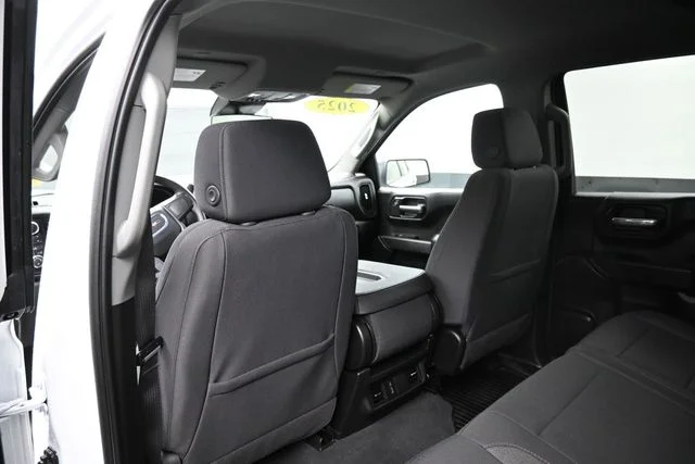 Used 2025 White GMC Pro image 18