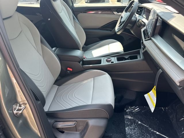 New 2026 Green Volkswagen 2.0T SE R-Line Black image 13