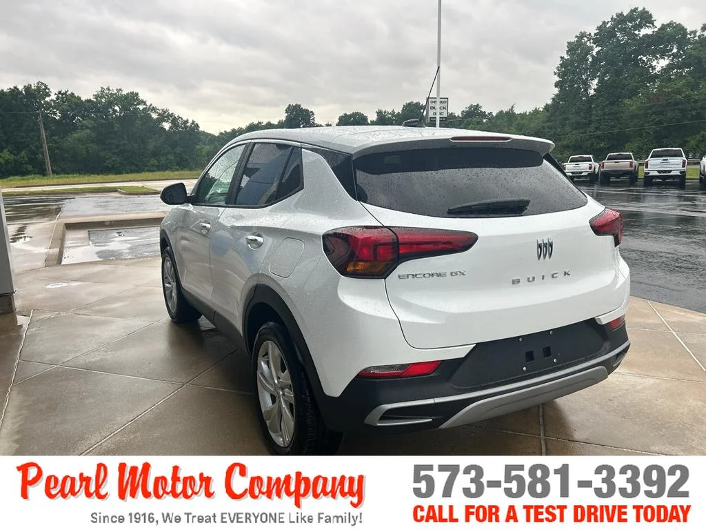 New 2026 Summit White Buick Preferred image 6