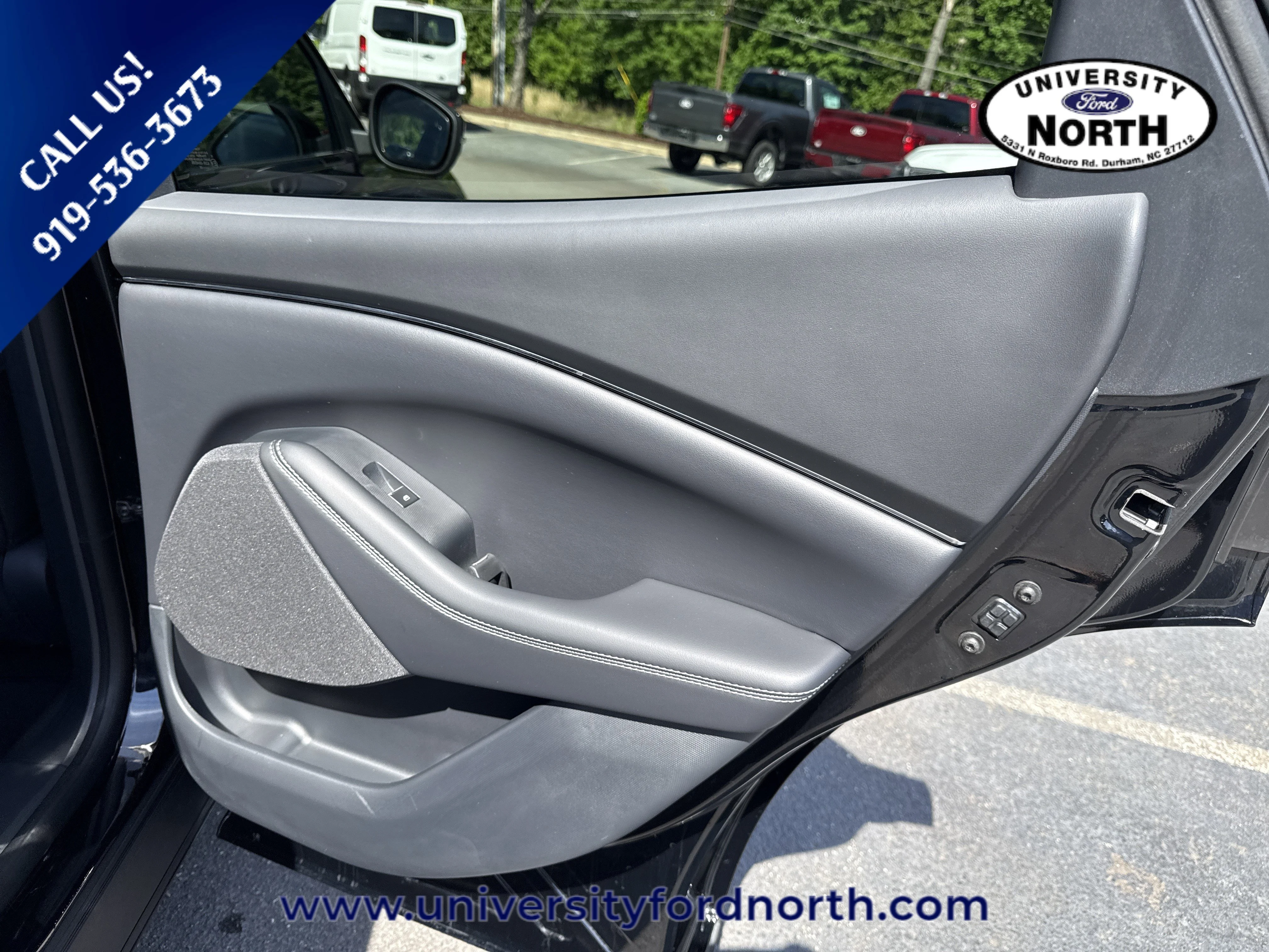 Used 2025 Shadow Black Ford Select image 37