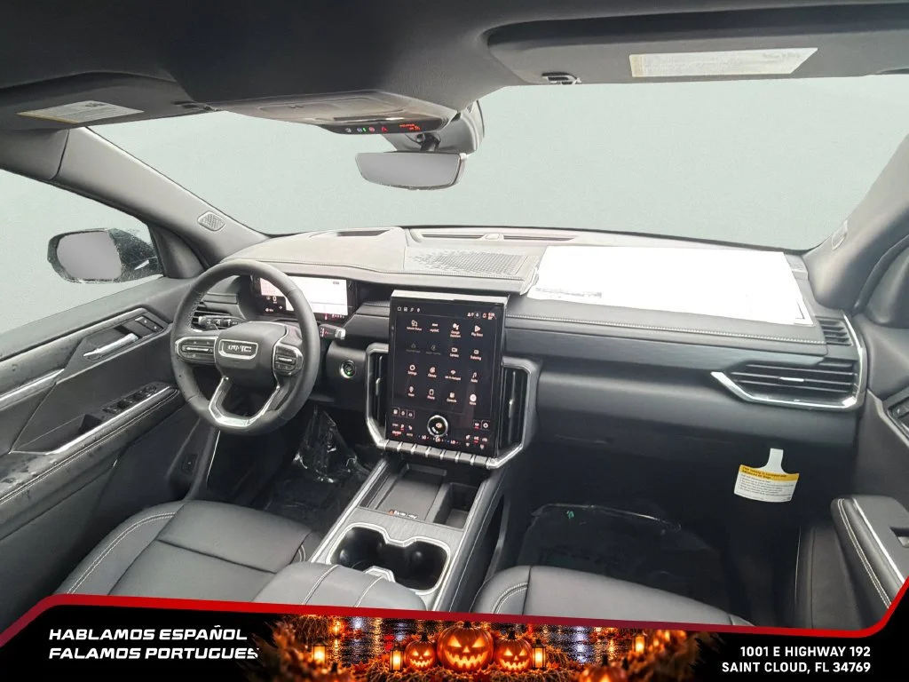 New 2026 Glacier White Tricoat GMC Elevation image 30