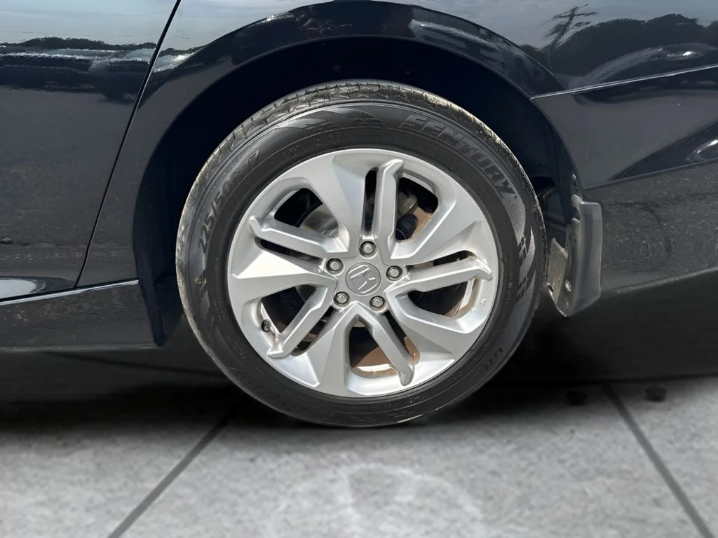 Used 2020  Honda LX image 17