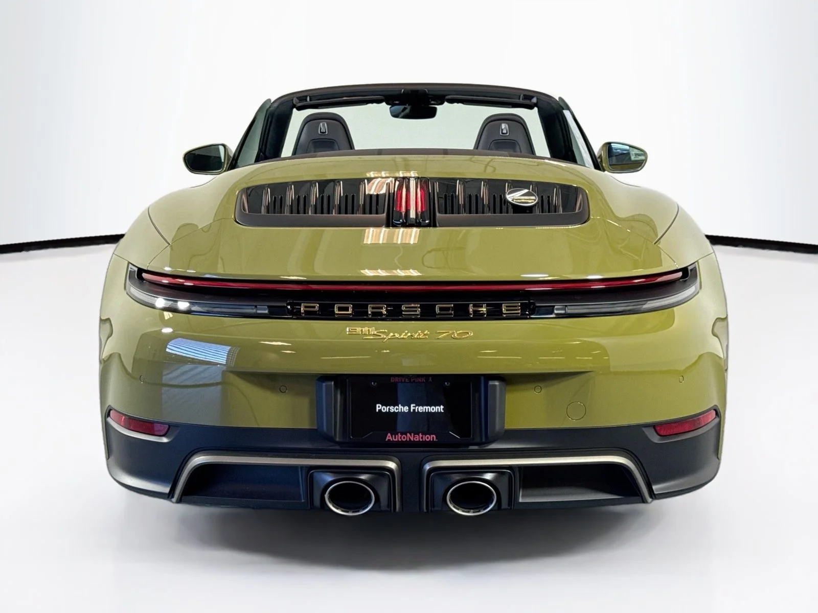 New 2026 Olive Neo Porsche Spirit 70 image 10