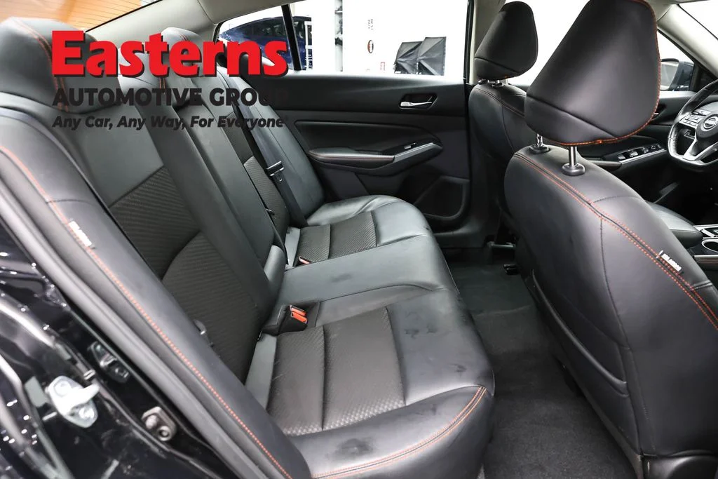 Used 2024 Black Nissan 2.5 SR image 23