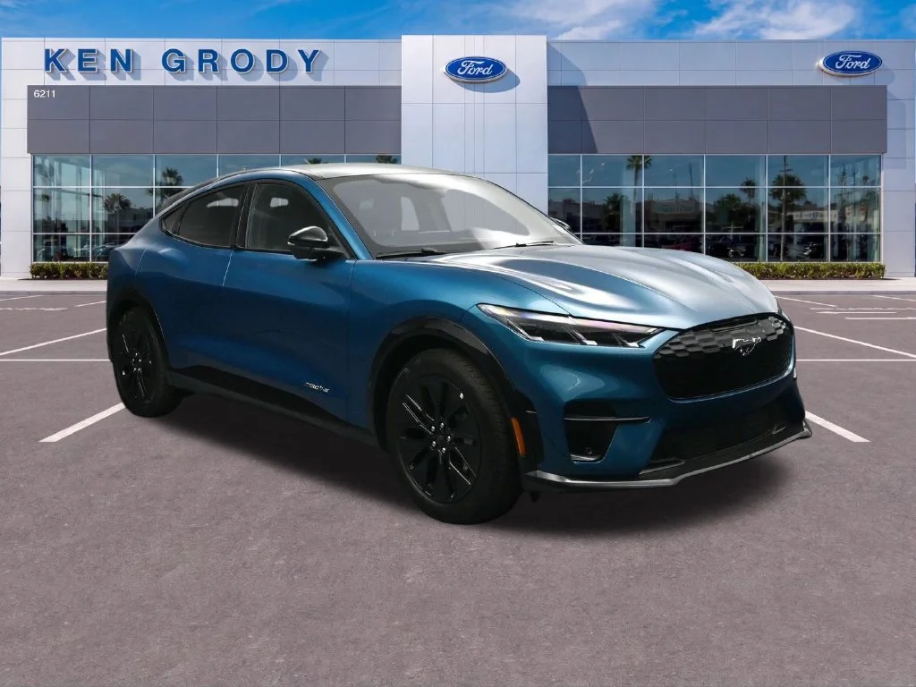 New 2026 Adriatic Blue Metallic Ford Premium image 1