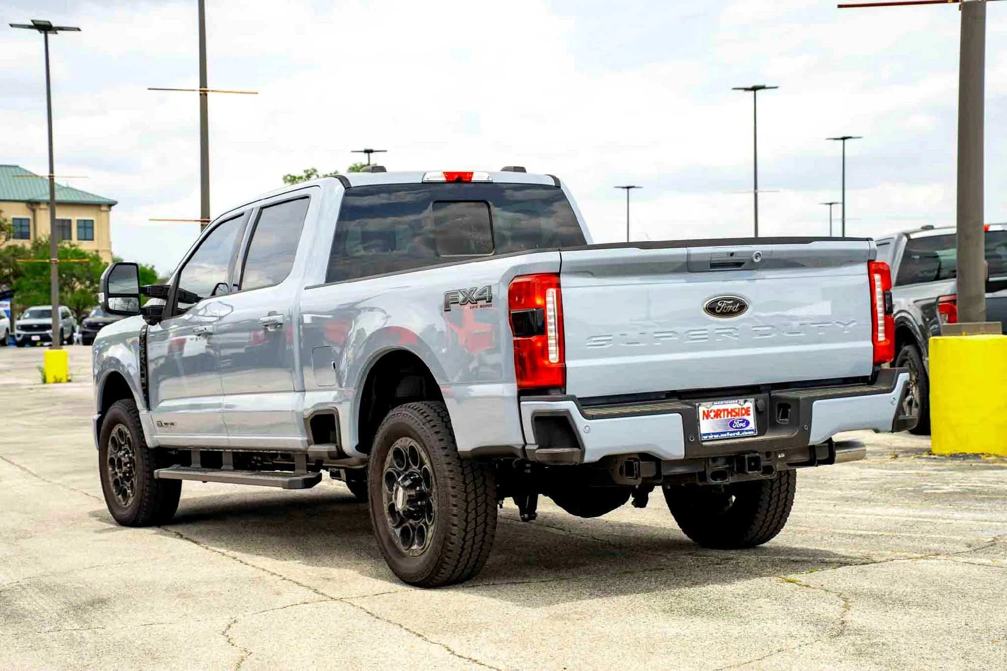 New 2026 Glacier Gray Metallic Tri-Coat Ford LARIAT image 5