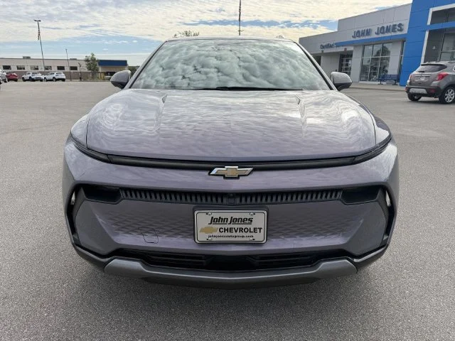 Used 2024 Galaxy Gray Metallic Chevrolet LT image 18