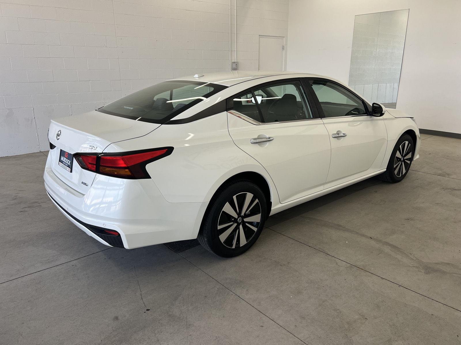 2022 Nissan Altima SV - Photo 4