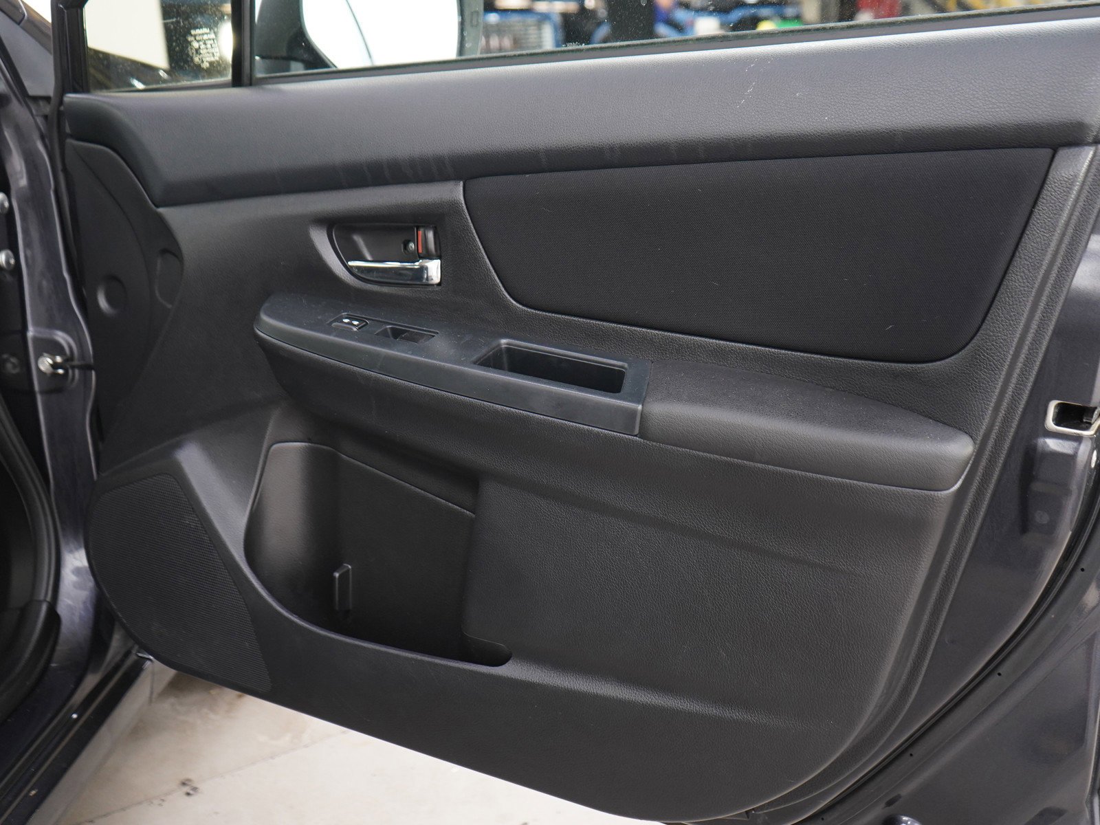 Used 2012 Dark Gray Metallic Subaru 2.0i Premium image 9