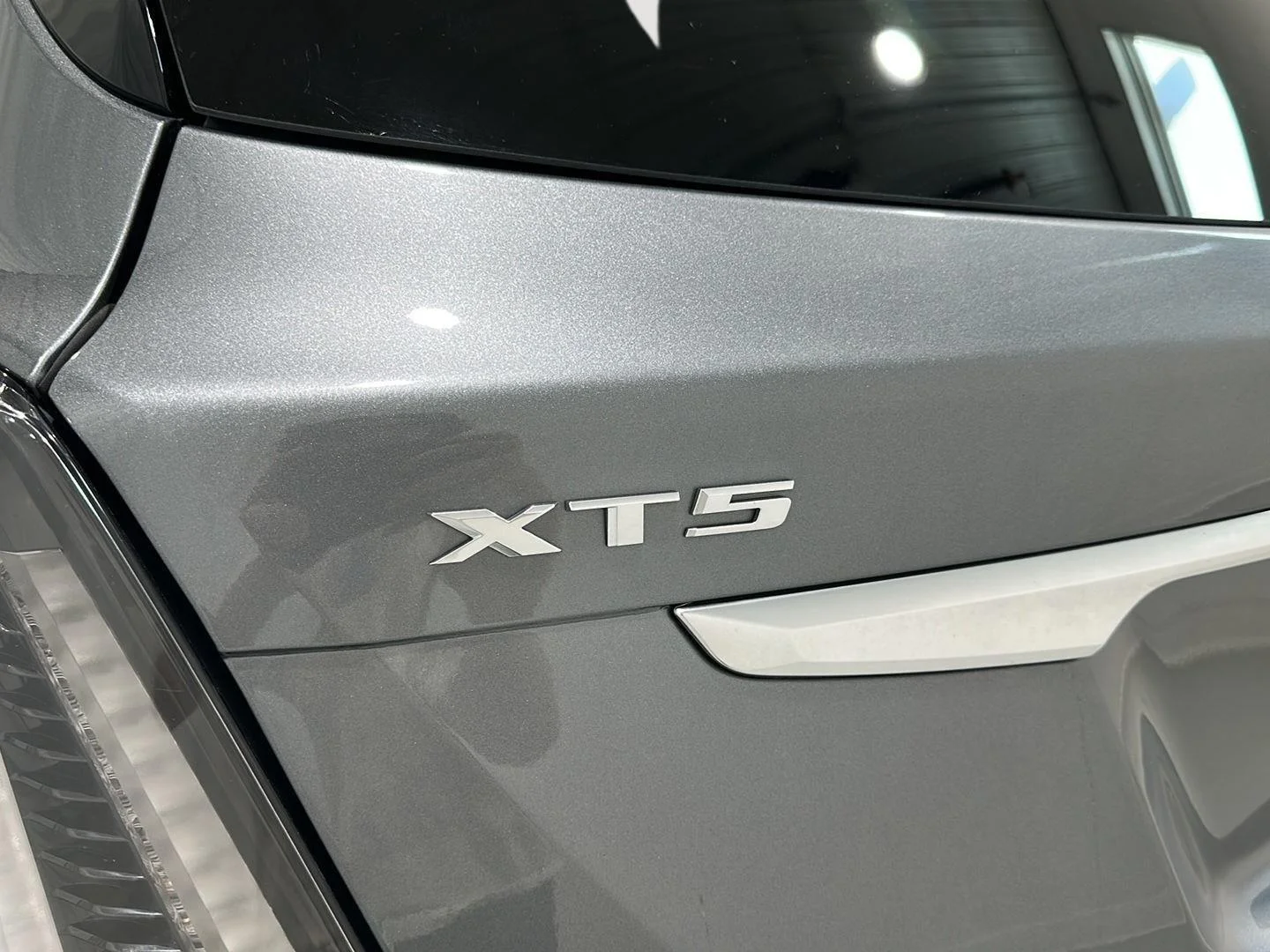 Used 2021 SATIN STEEL METALLIC Cadillac AWD Sport image 30
