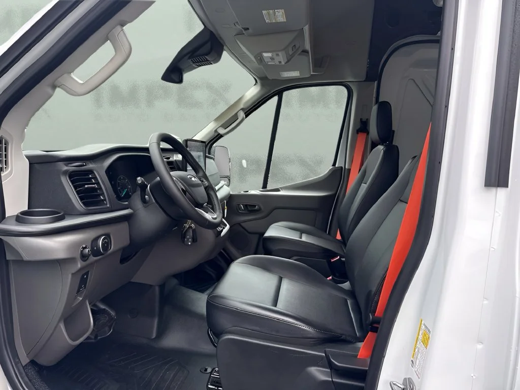 Used 2025 White Ford Base image 10