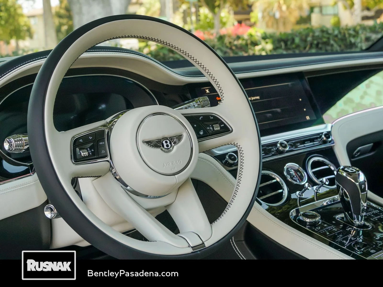 2026 Bentley Continental GT Azure - Photo 20