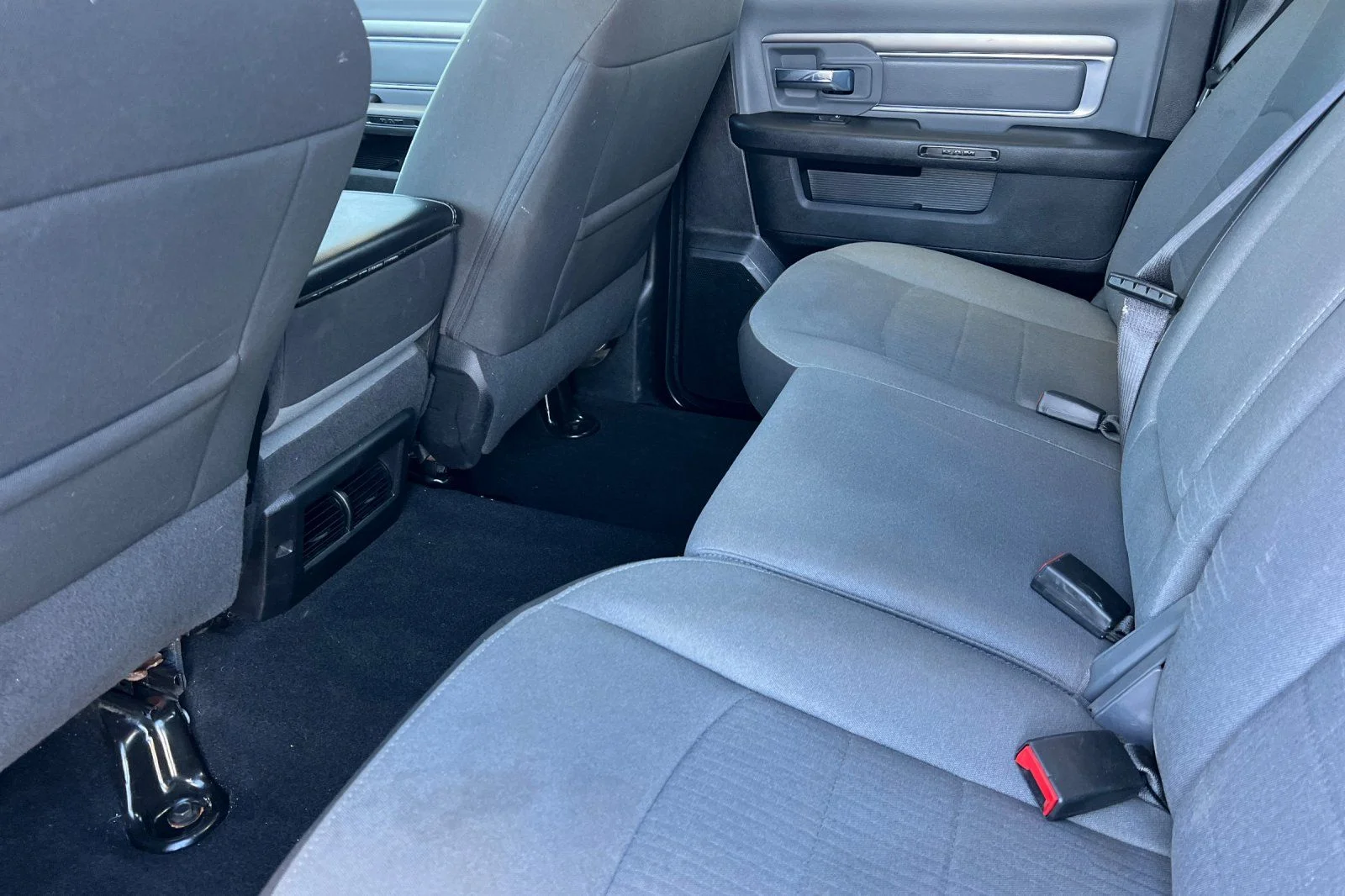 Used 2022 Black Ram SLT image 9