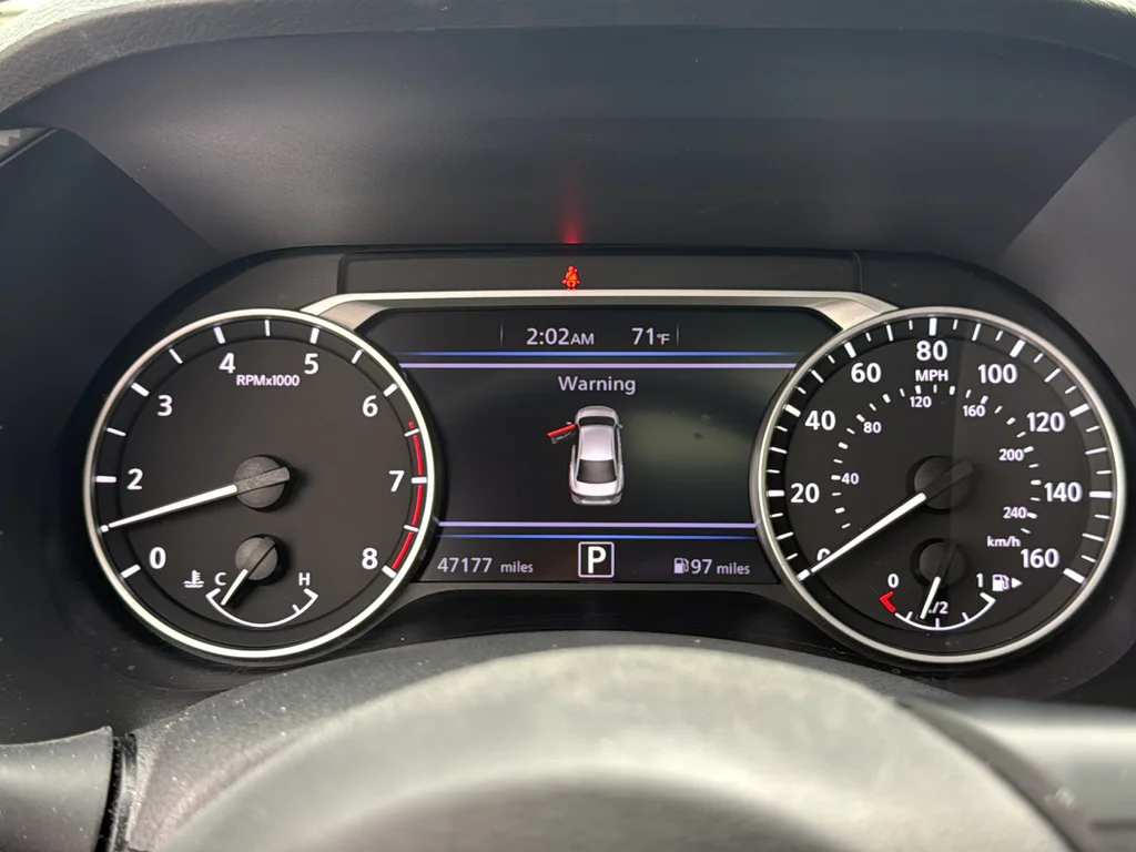 Used 2024 White Nissan SR image 11