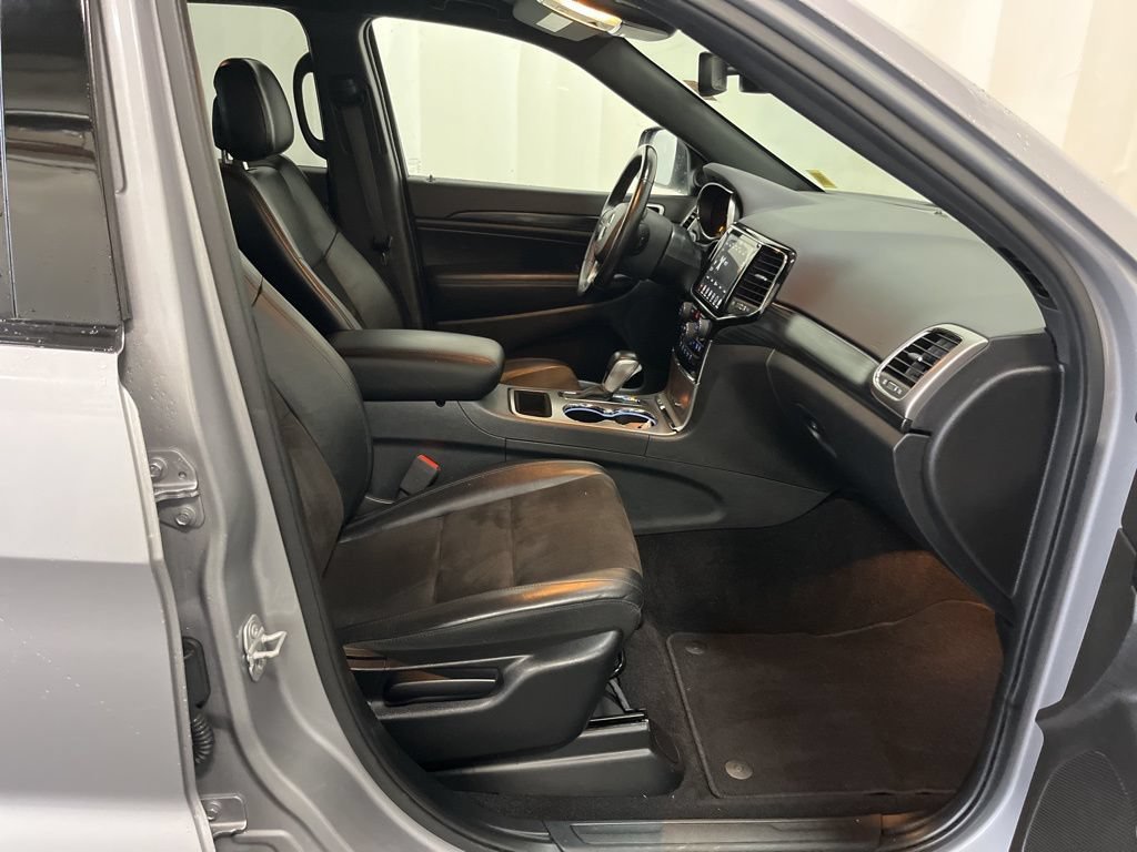 2019 Jeep Grand Cherokee Altitude - Photo 20