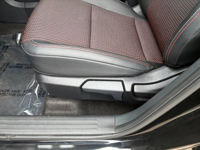 Used 2025 Black Nissan SR image 9