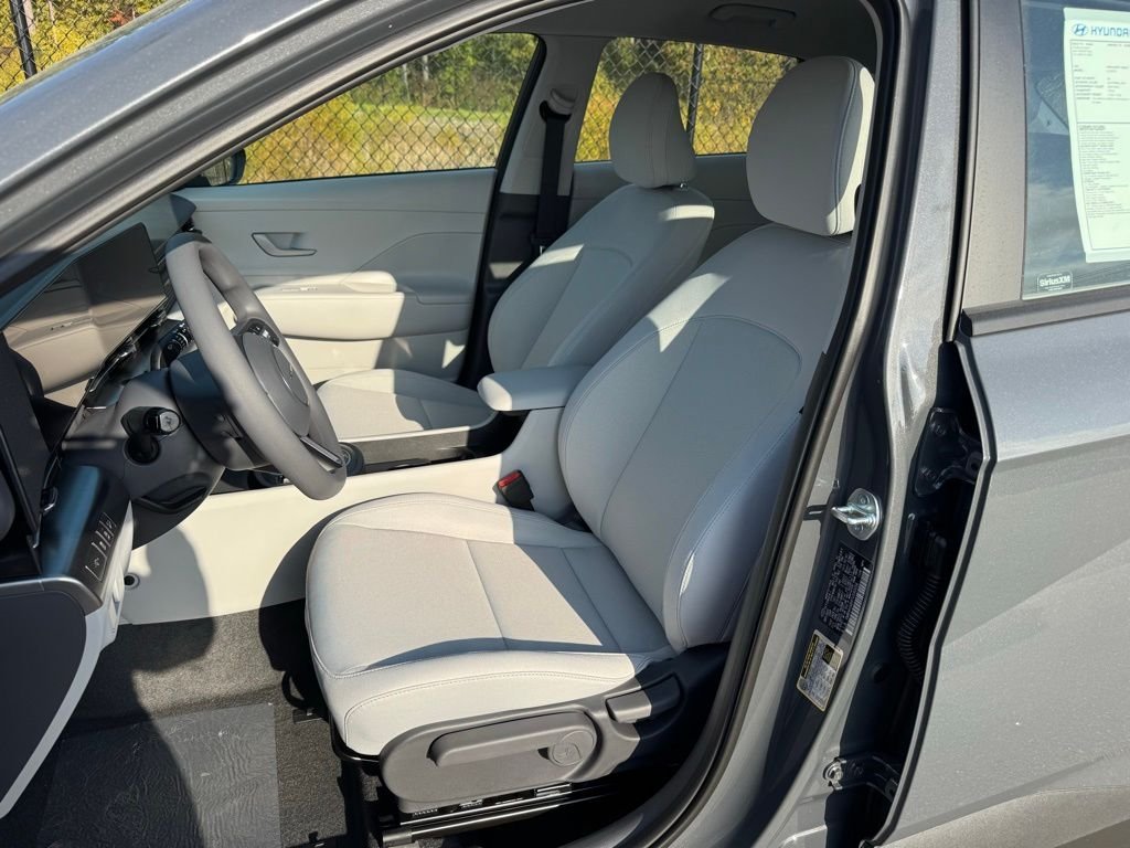 2026 Hyundai Kona SE - Photo 12
