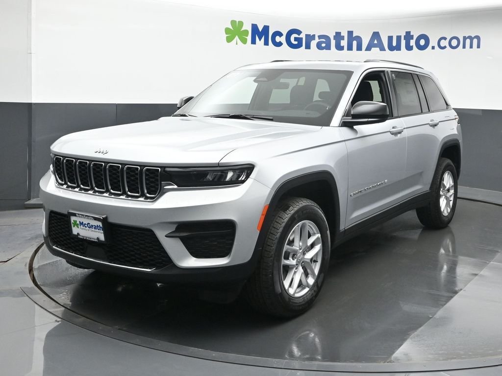 2025 Jeep Grand Cherokee Laredo - Photo 23