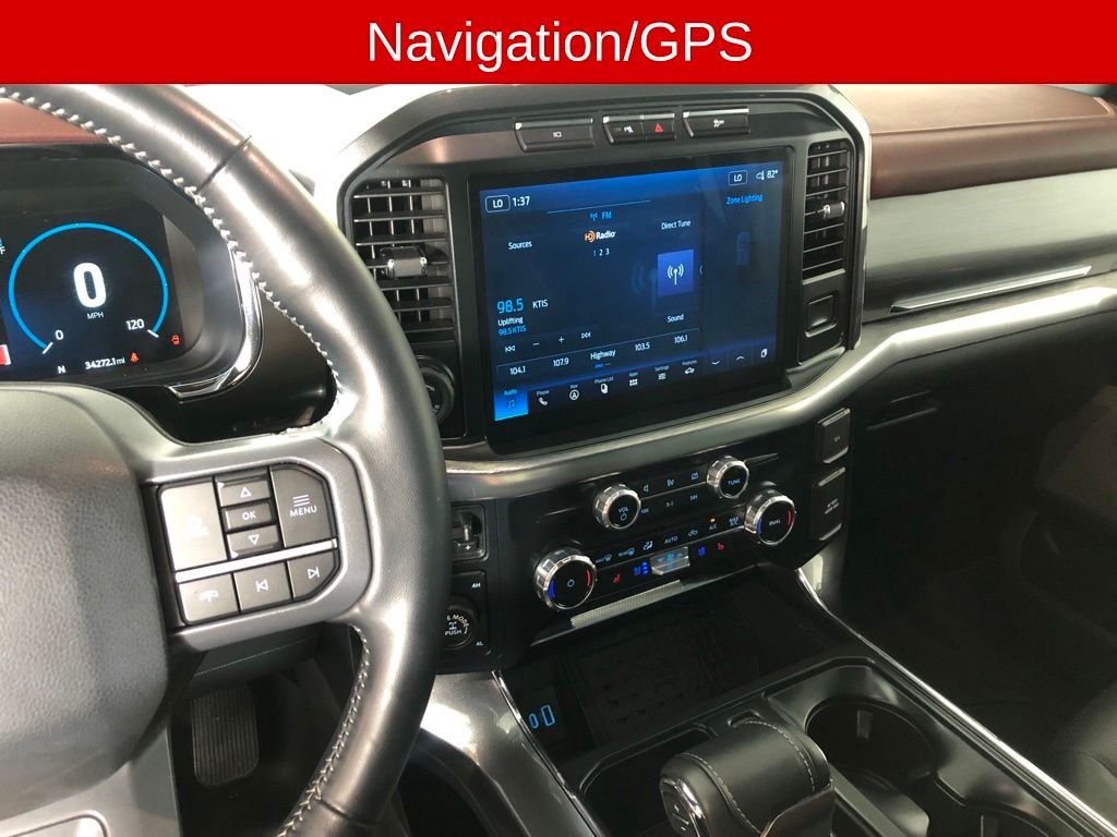 Used 2023 White Ford Lariat image 3