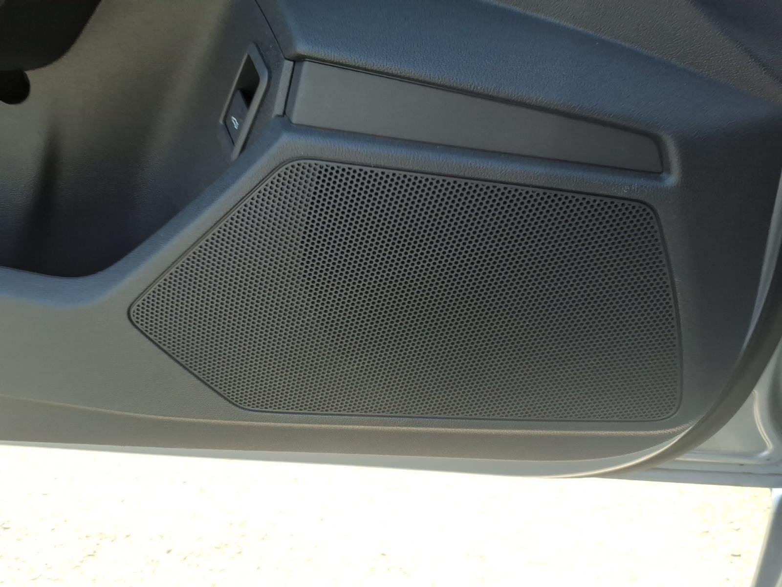 Used 2024  Audi Premium image 6