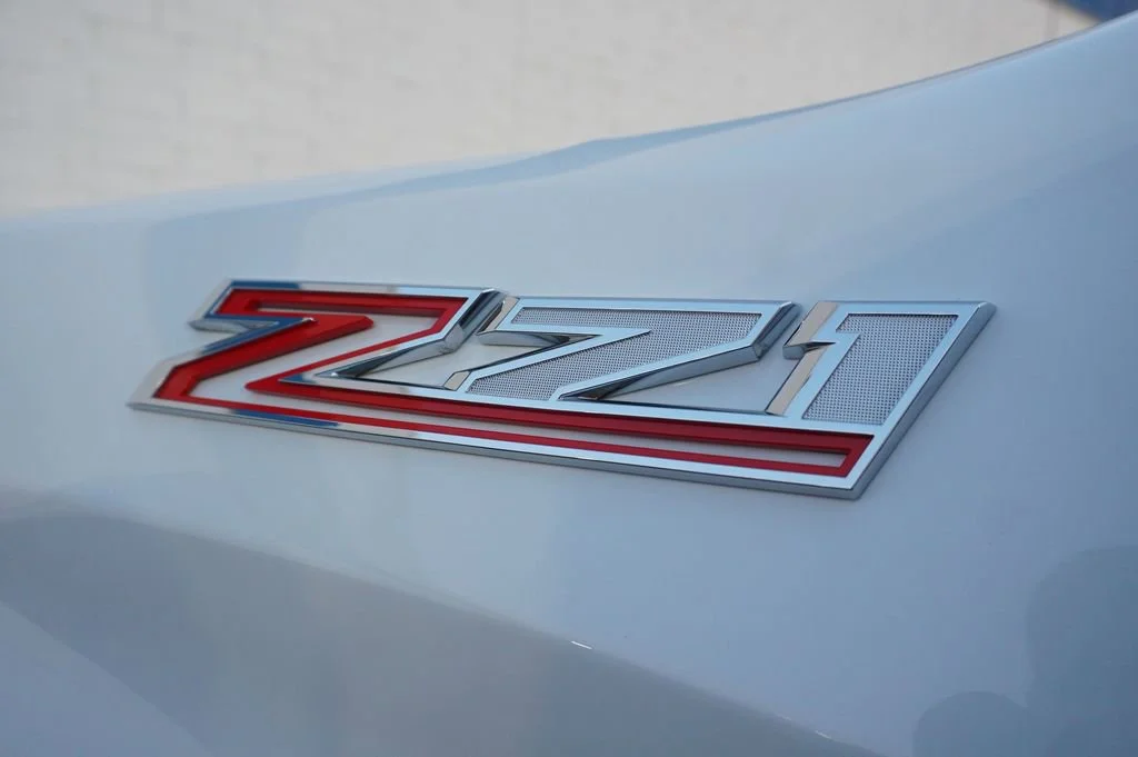 New 2026 Summit White Chevrolet Custom Trail Boss image 26