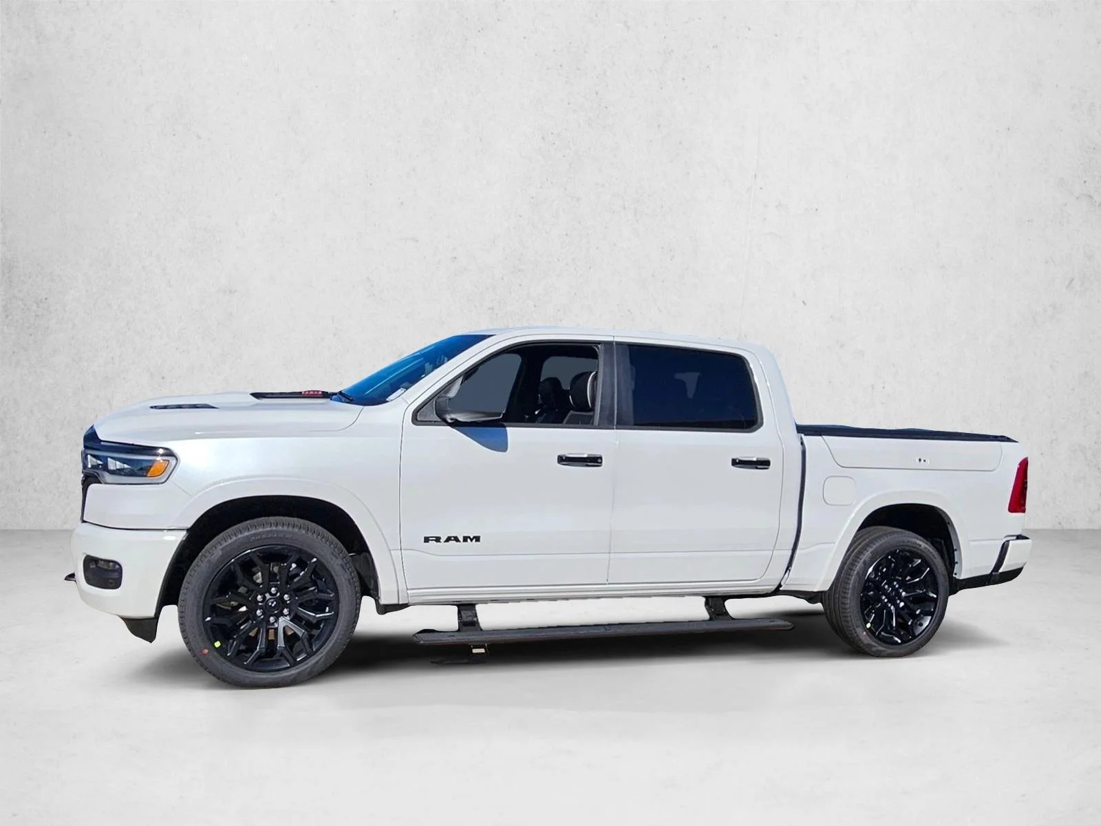 New 2026 Ivory White Tri-Coat Pearlcoat Ram Limited image 5