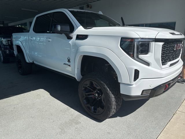 2023 GMC Sierra 4WD Crew Cab Short Box AT4's photo