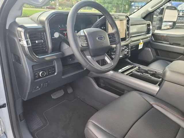 New 2026 Oxford White Ford Lariat image 19