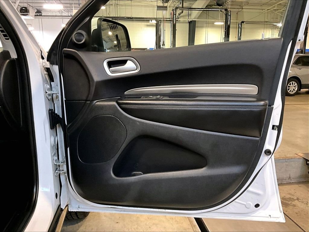 Used 2020 White Dodge SXT Plus image 12