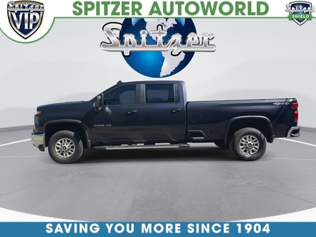 Used 2024 Dark Ash Metallic Chevrolet LT image 10