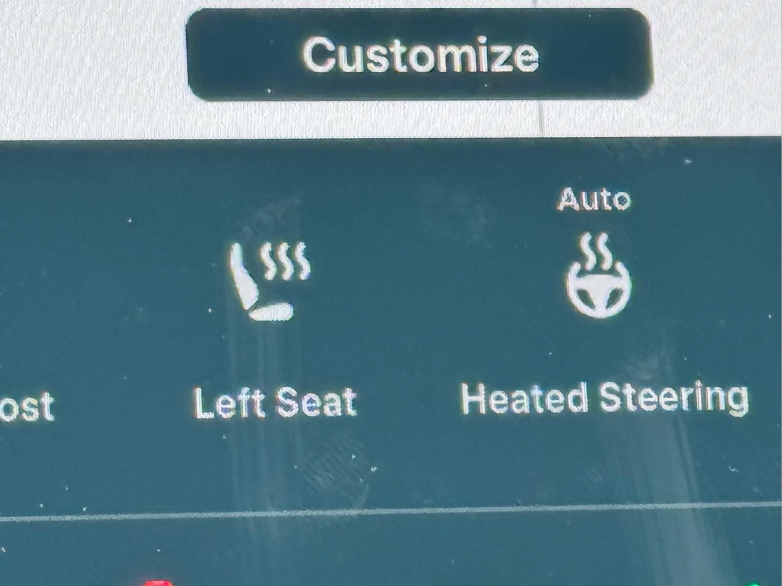 Used 2023  Tesla Base image 22
