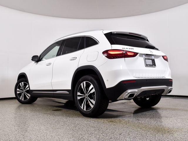 New 2026 Polar White Mercedes-Benz GLA 250 image 49