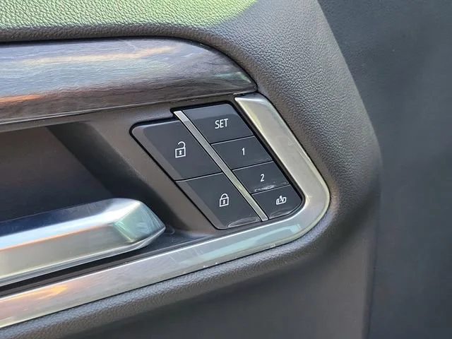 2024 Chevrolet Silverado 1500 LTZ - Photo 21