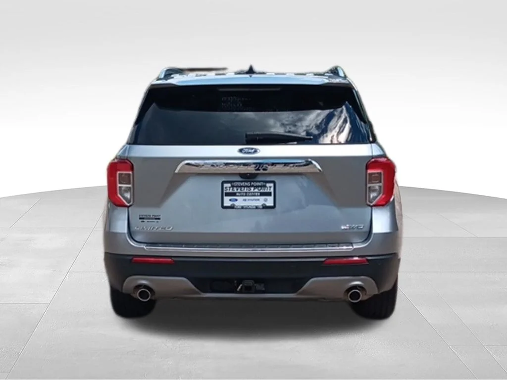Used 2022 Iconic Silver Metallic Ford Limited image 5