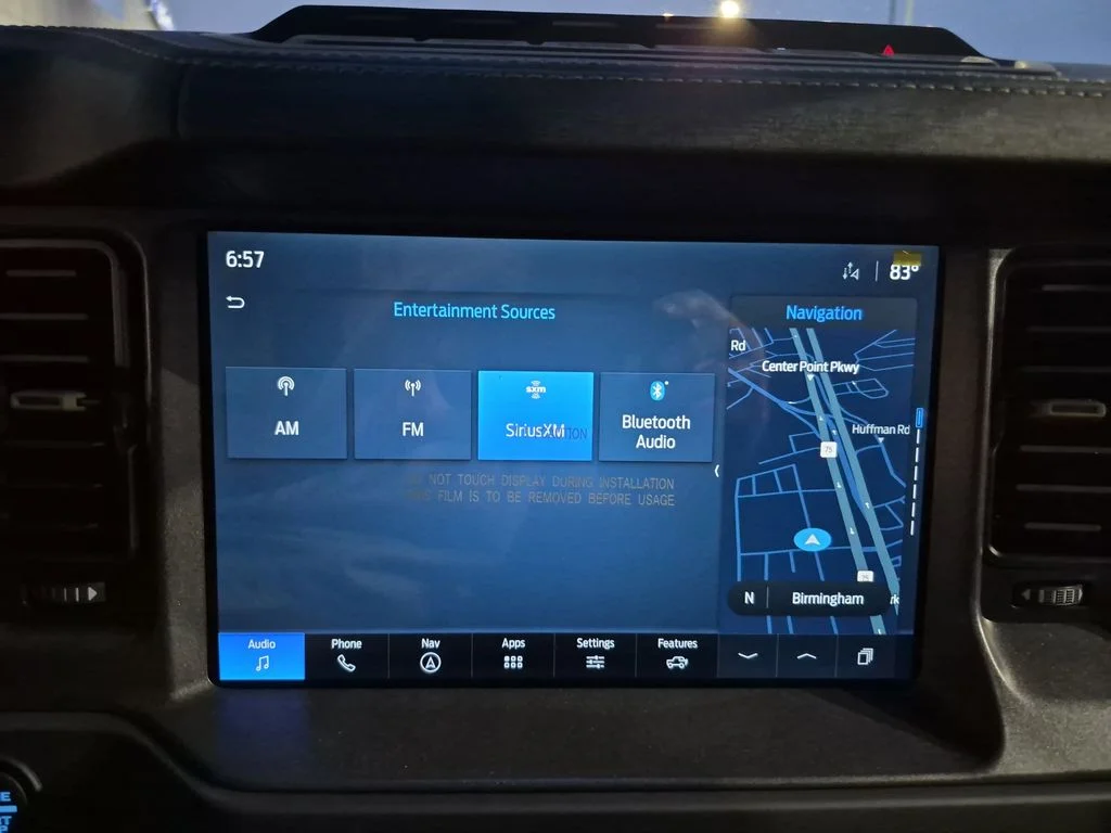 New 2025 Velocity Blue Metallic Ford Badlands® image 34