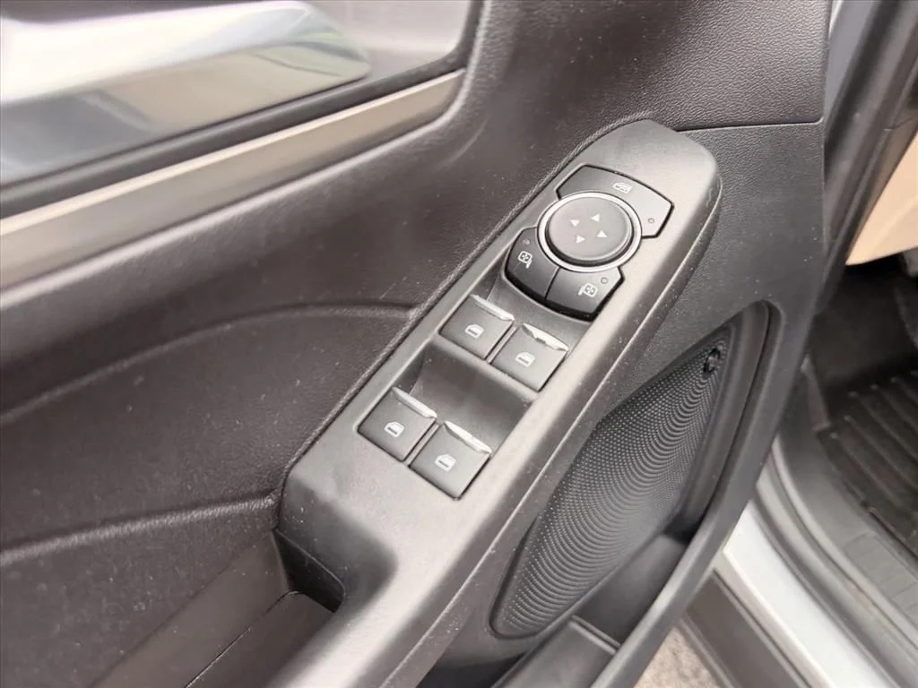 Used 2021 Silver Ford Titanium image 18