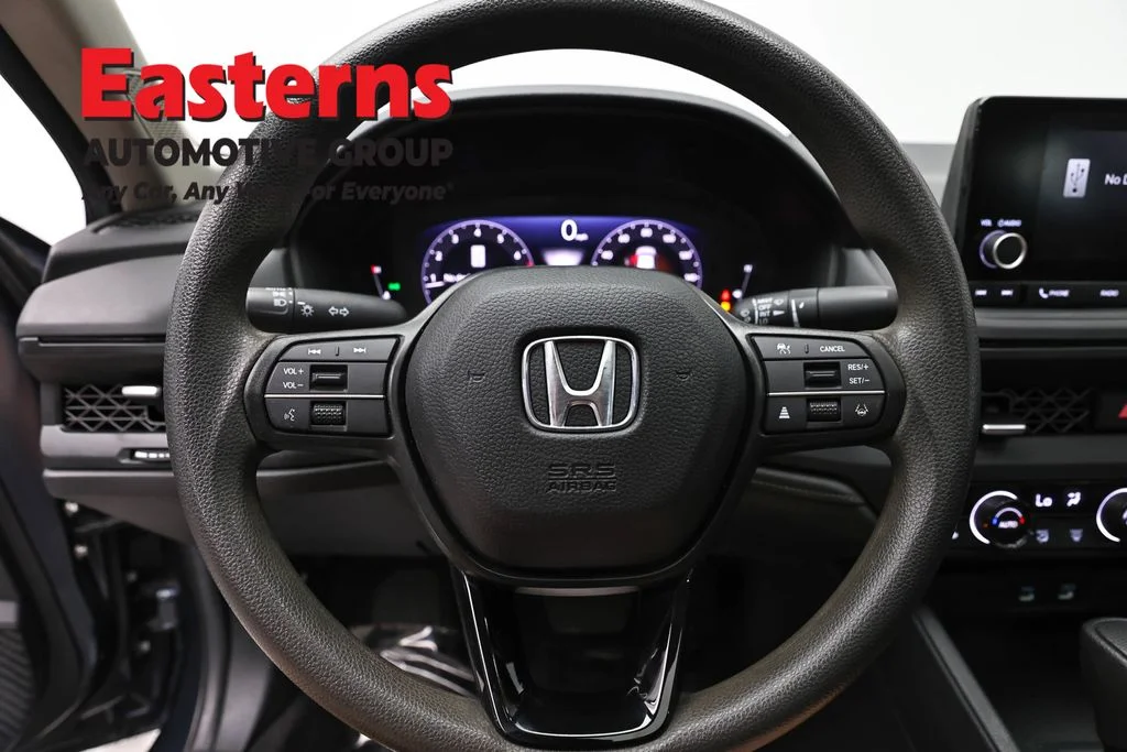 Used 2024 Gray Honda EX image 10