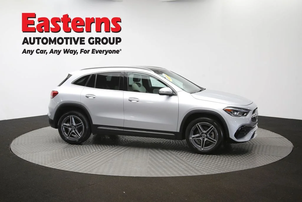 Used 2022 Silver Mercedes-Benz GLA 250 image 48